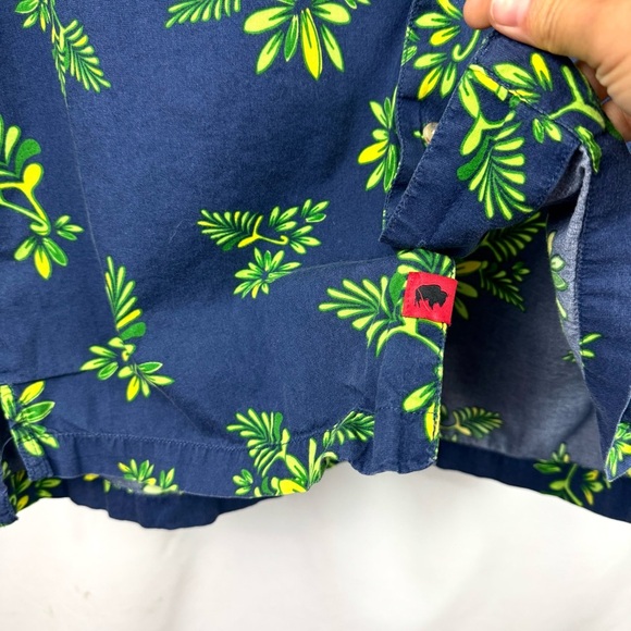 Mountain Khakis Mens Sz S Navy Floral Relaxed Fit Short Sleeve Button Up Shirt - Picture 3 of 9